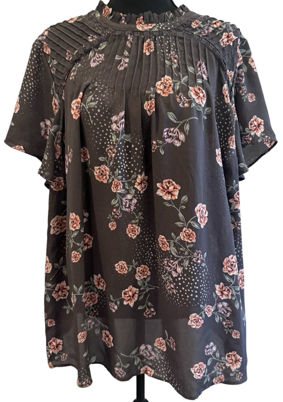 Torrid Dark Gray Georgette Floral Mock Neck Flutter Sleeve Blouse Size 2X
